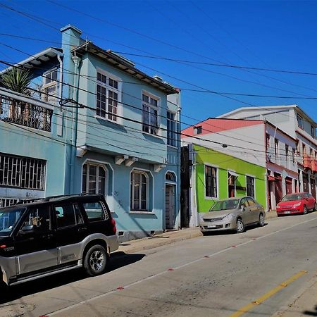 Hostal Ansaldi Valparaiso Luaran gambar